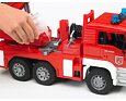 Vrachtwagen MAN met brandladder en sirene - Bruder 2771